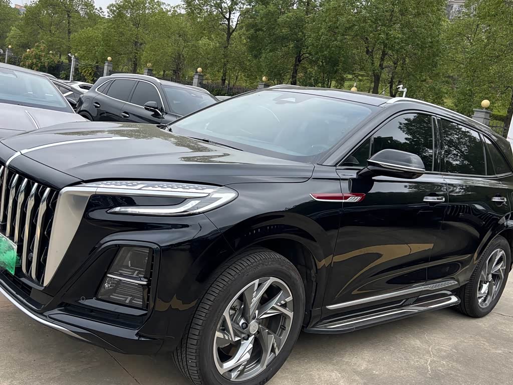 Hongqi HS3 PHEV