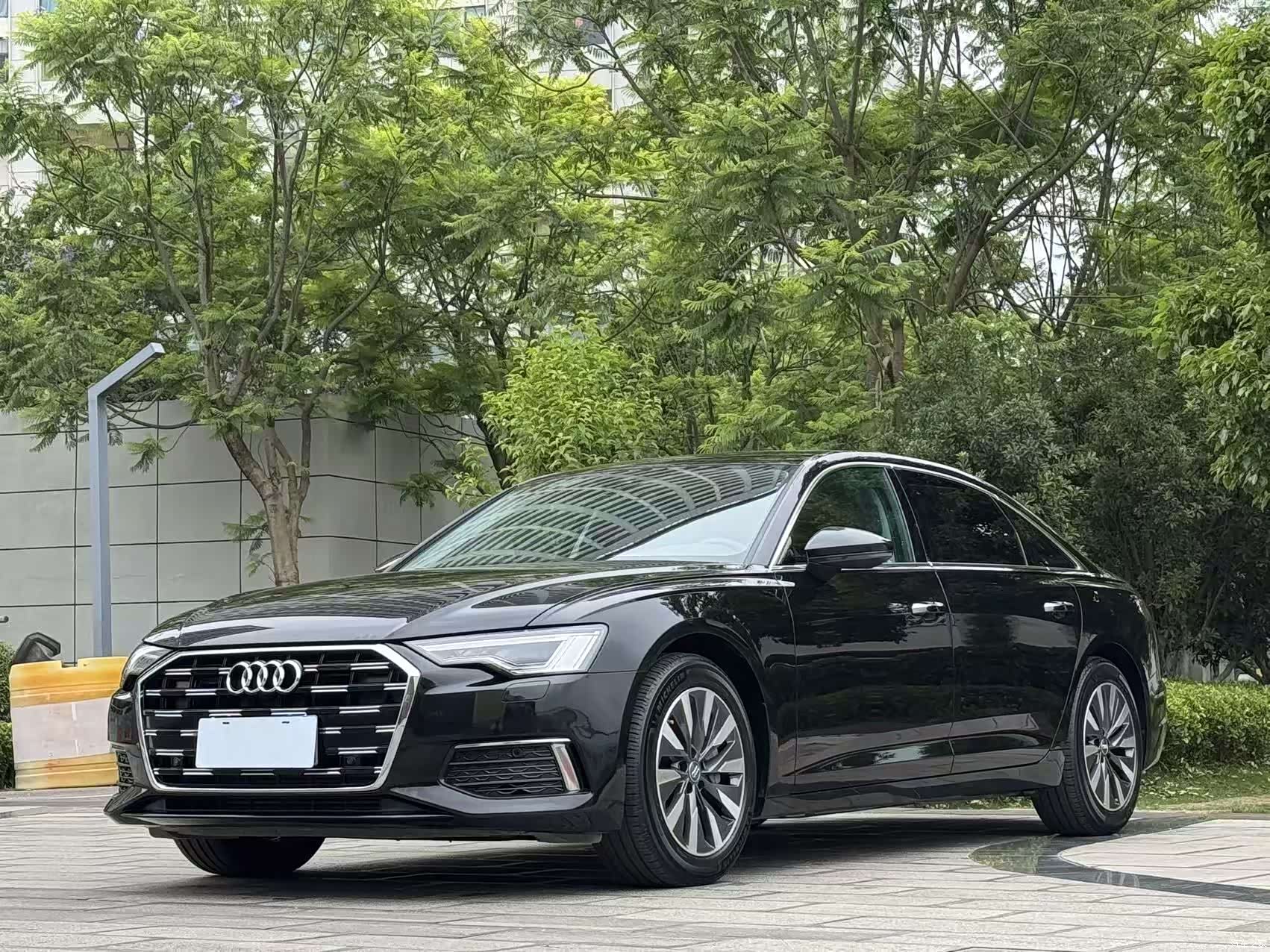 Audi A6L, 2019 1