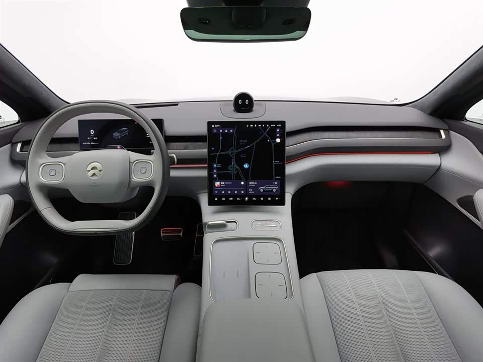 NIO ES8