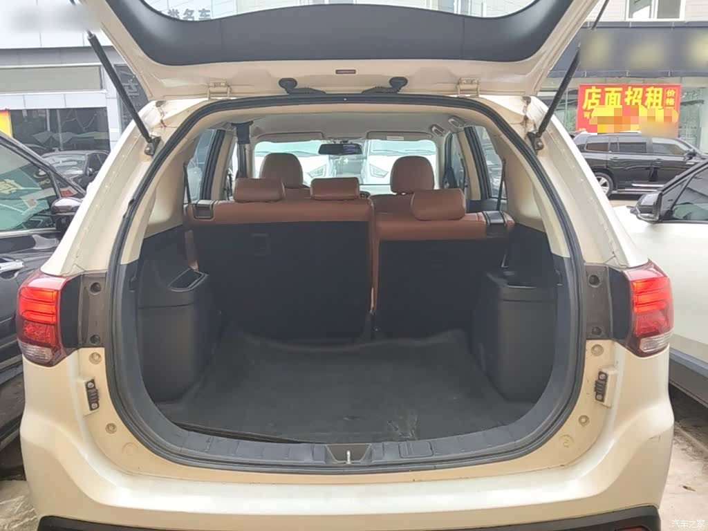 Mitsubishi Outlander, 2016 19