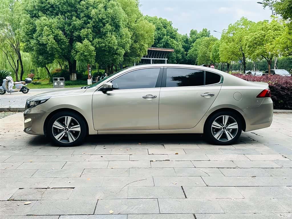 Kia DLX, 2017 24