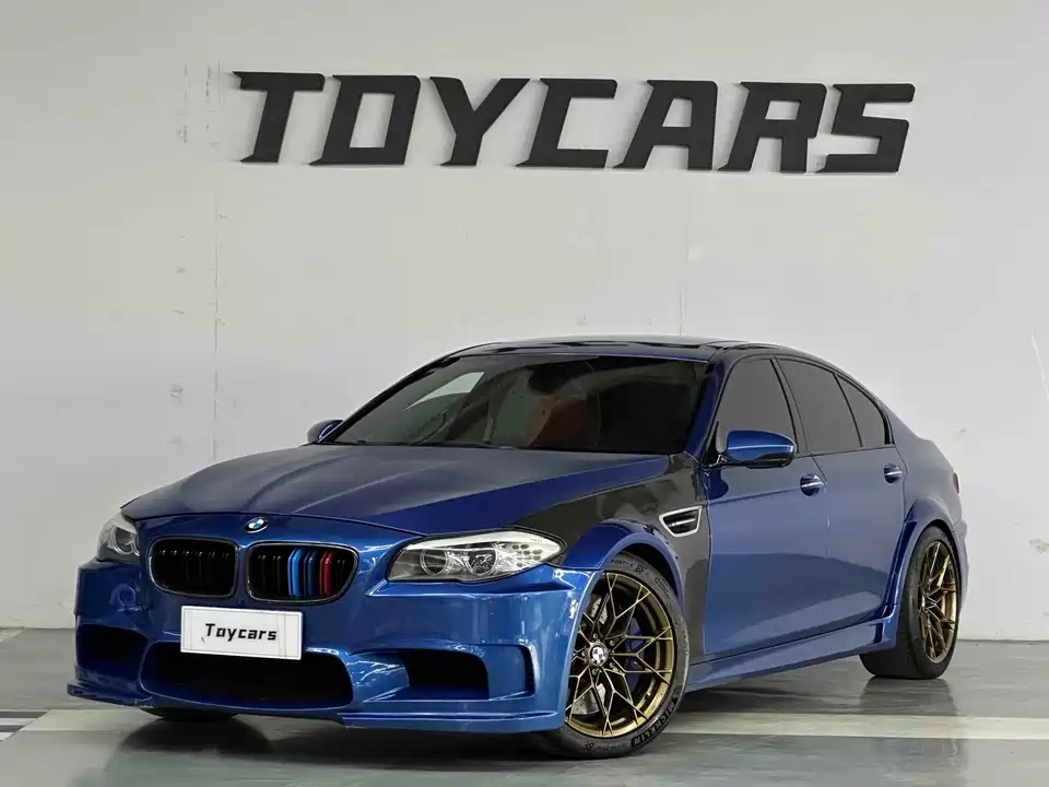 BMW M5