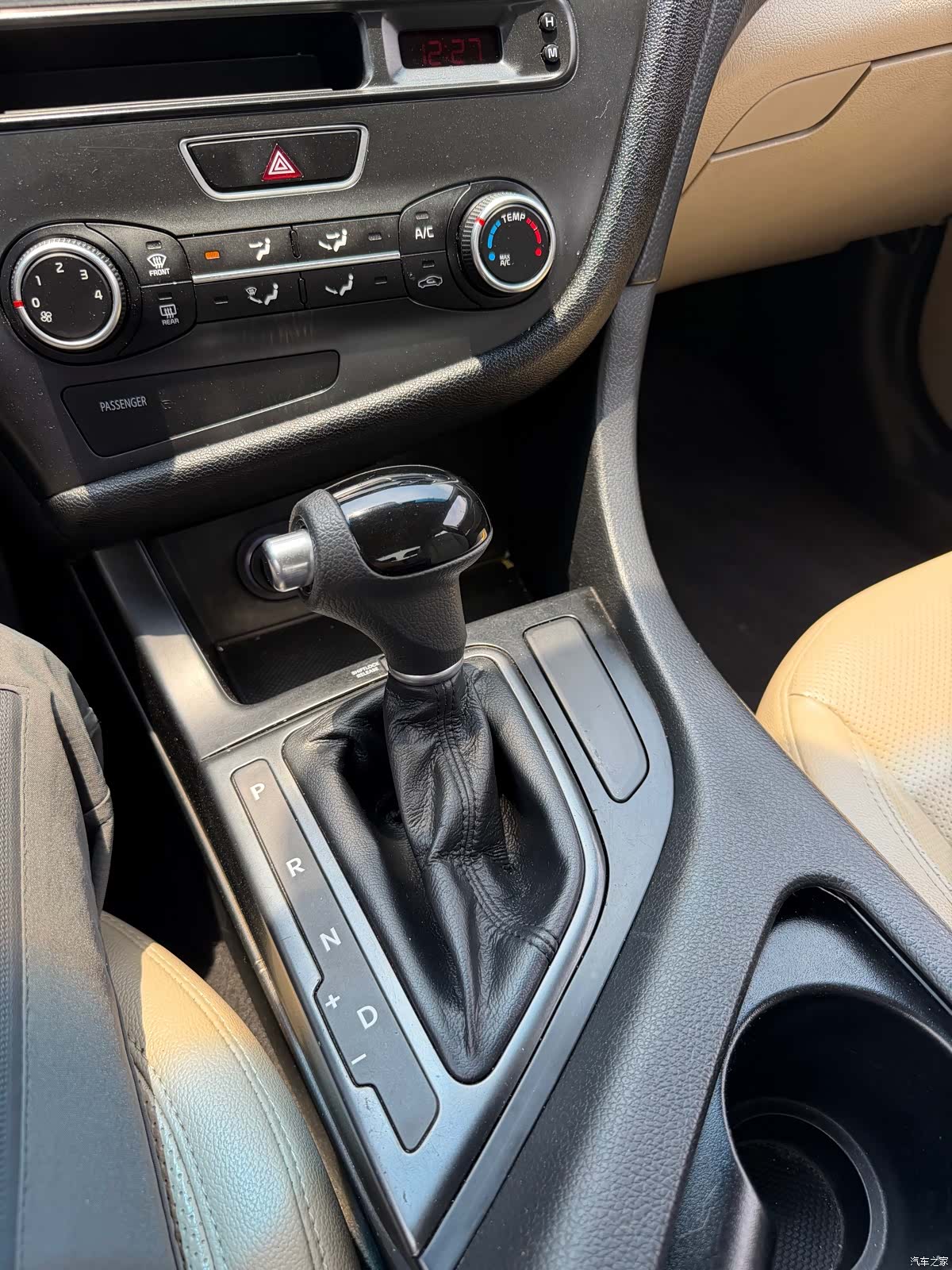Kia K5, 2016 17