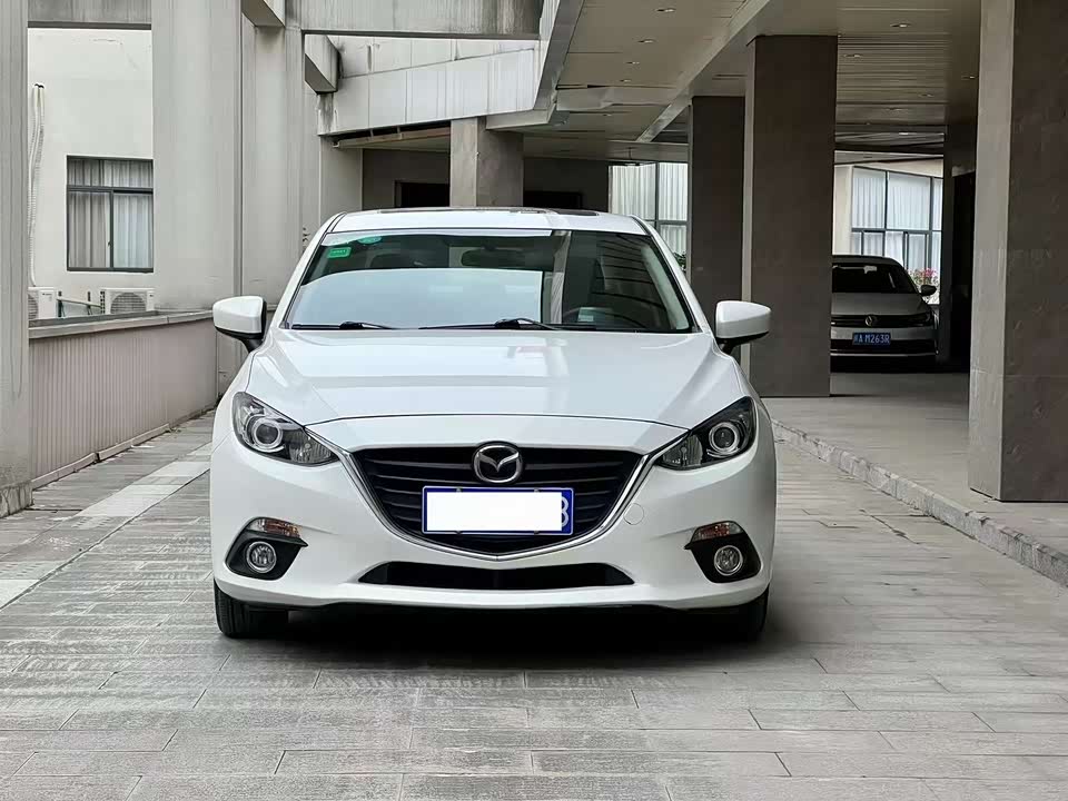 Mazda 3 Angkesaila