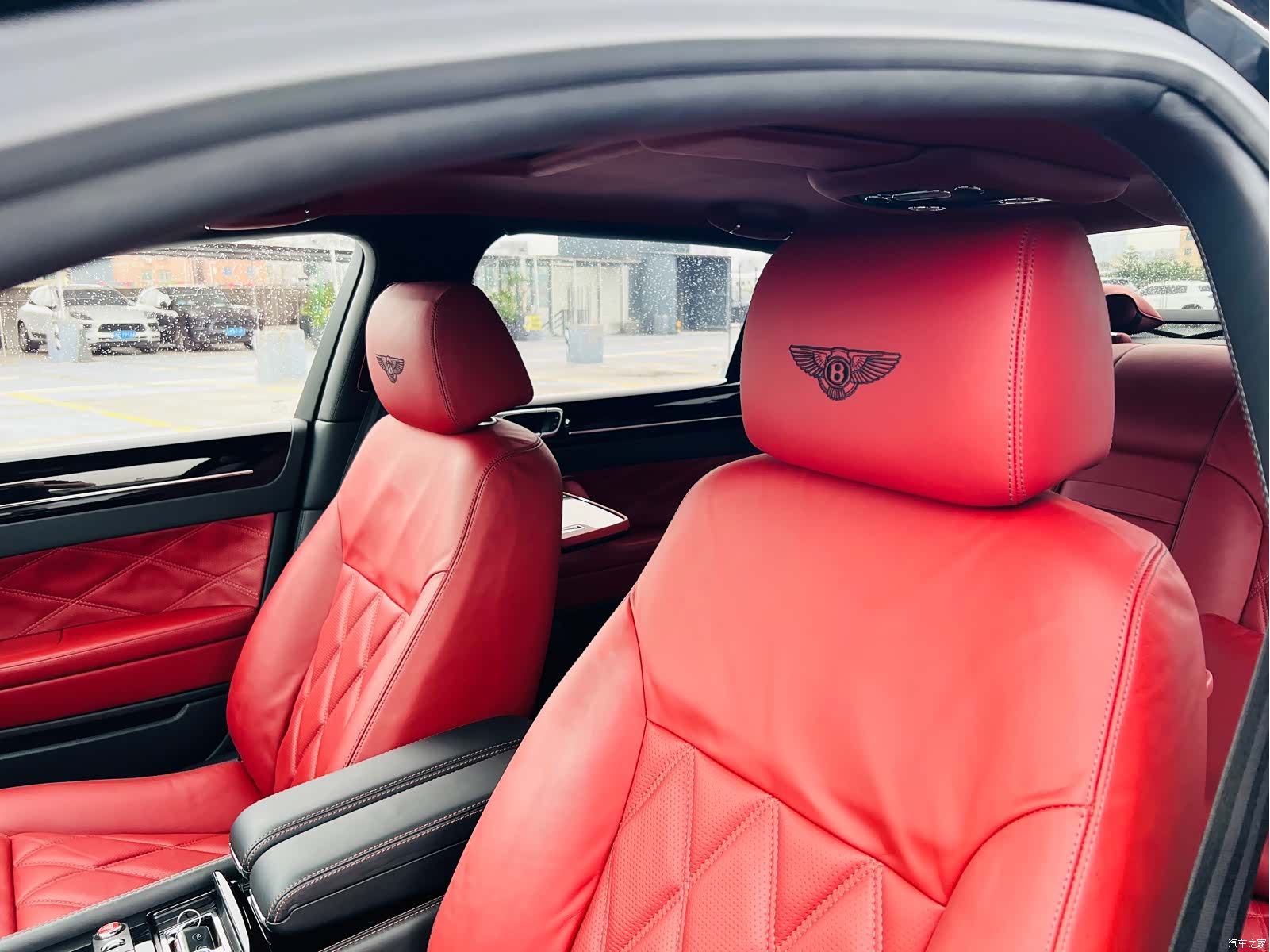 Bentley Flying Spur, 2013 17