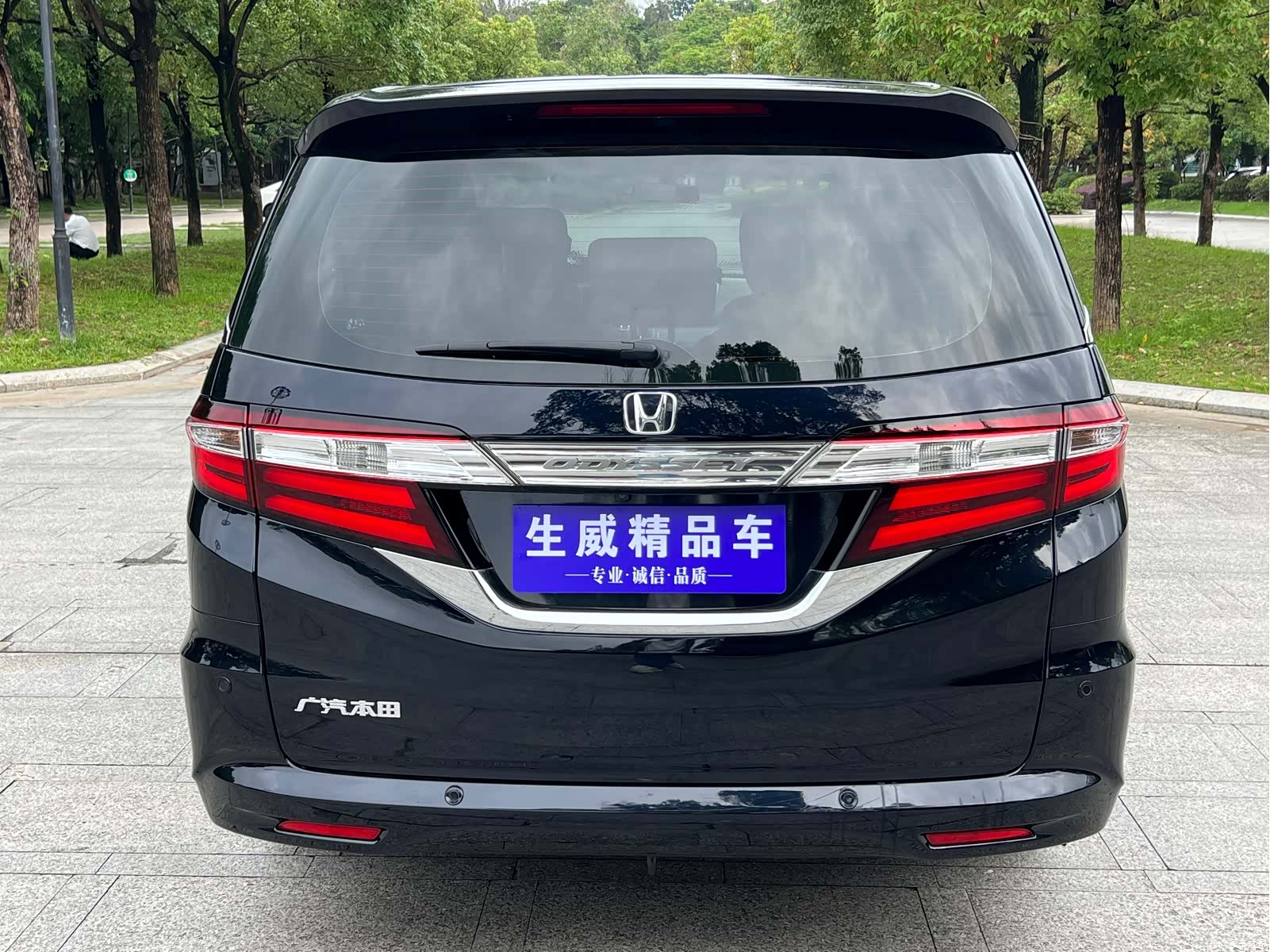 Honda Odyssey, 2016 все фото