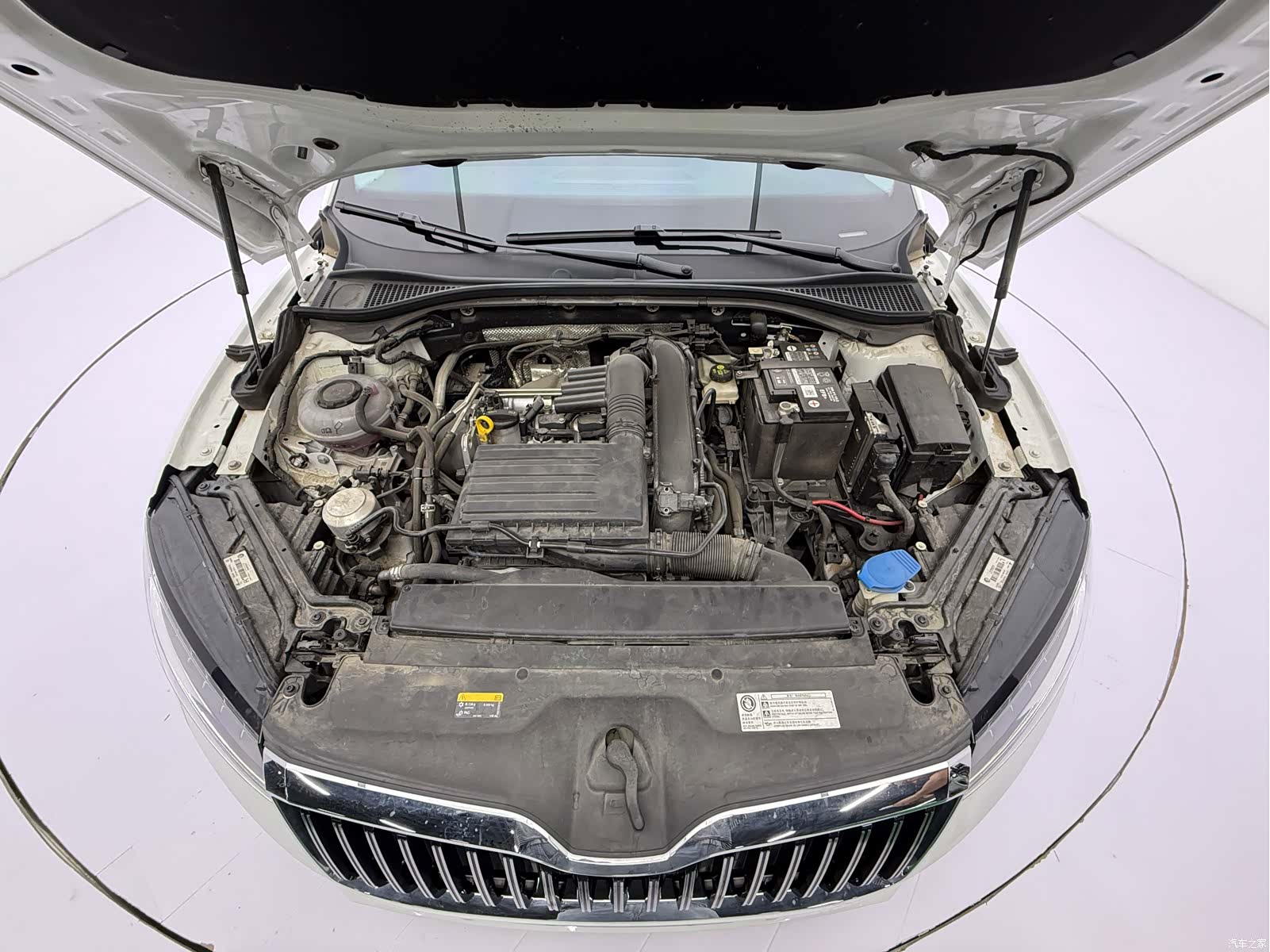 Skoda Superb, 2023 8