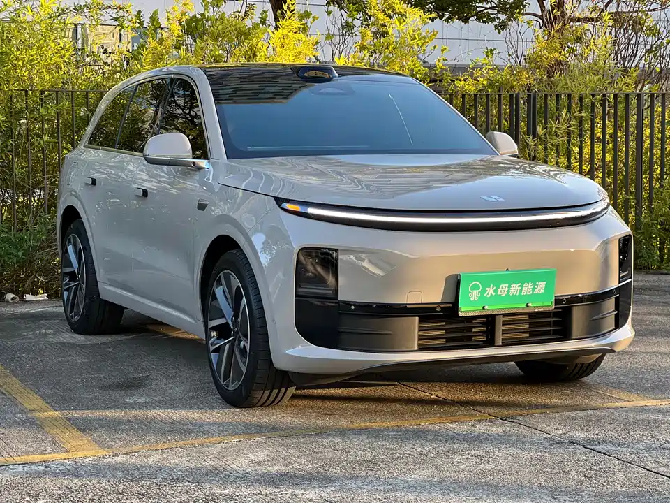 Li Auto Ideal L6