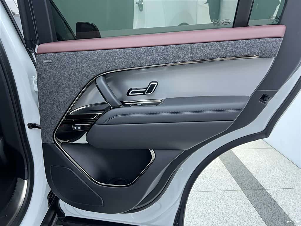 Land Rover Range Rover, 2023 34