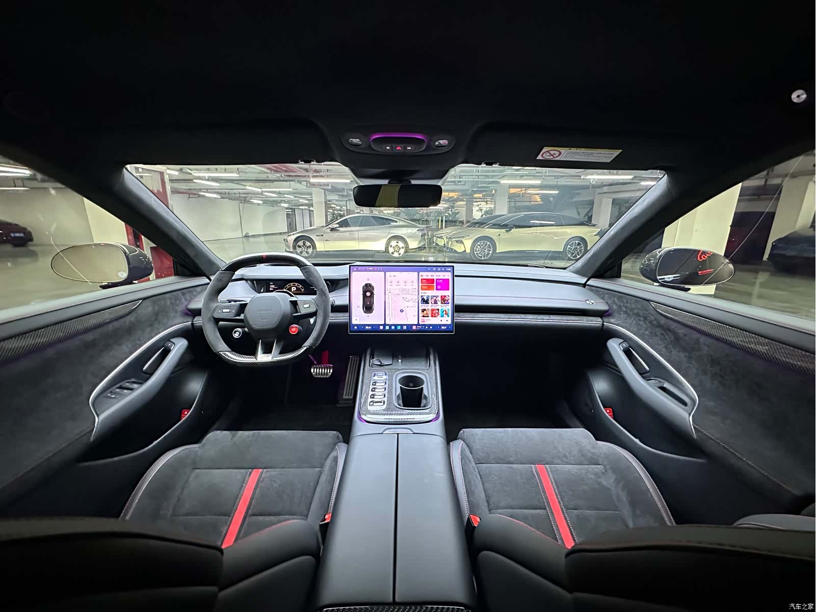 Xiaomi SU7, 2025 12