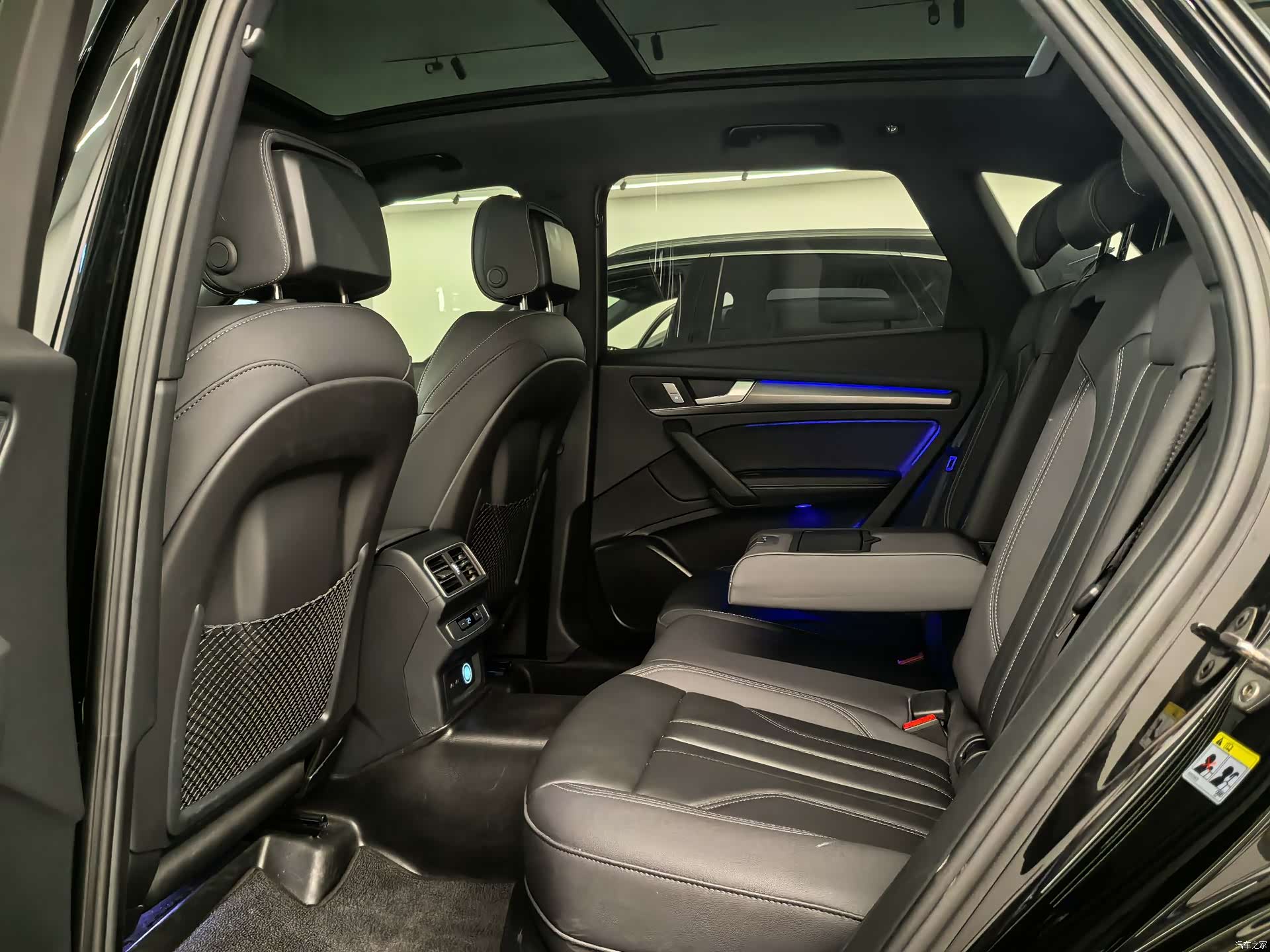 Audi Q5L, 2024 11