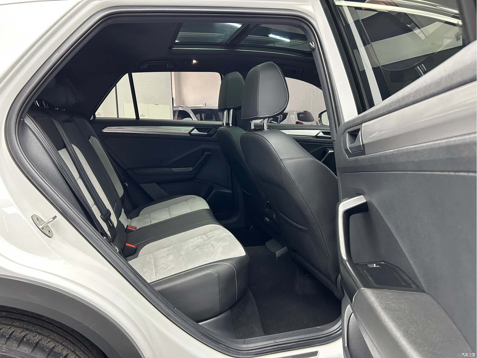 Volkswagen T-ROC, 2022 20