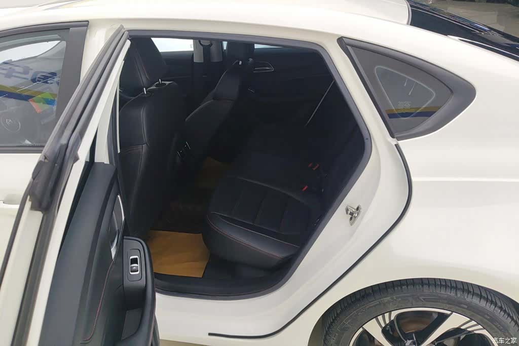 MG MG6, 2022 11