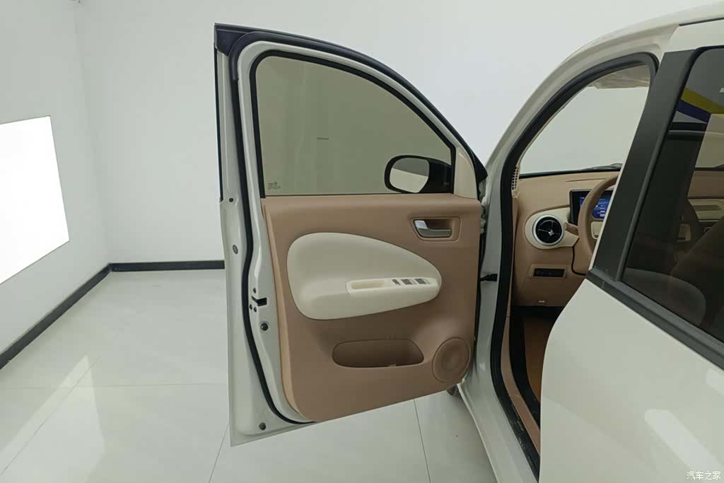 Wuling MINIEV, 2025 7