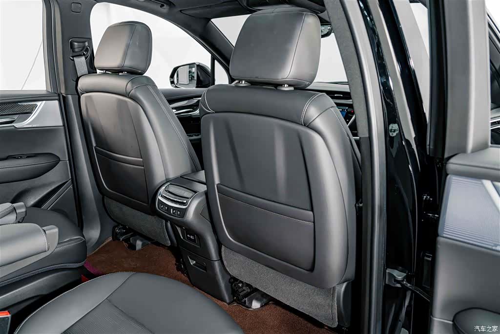 Cadillac XT6, 2025 21
