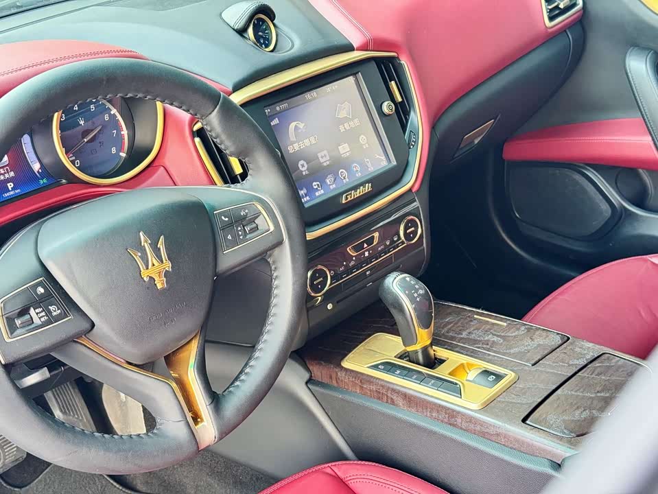 Maserati Ghibli Maserati Ghibli
