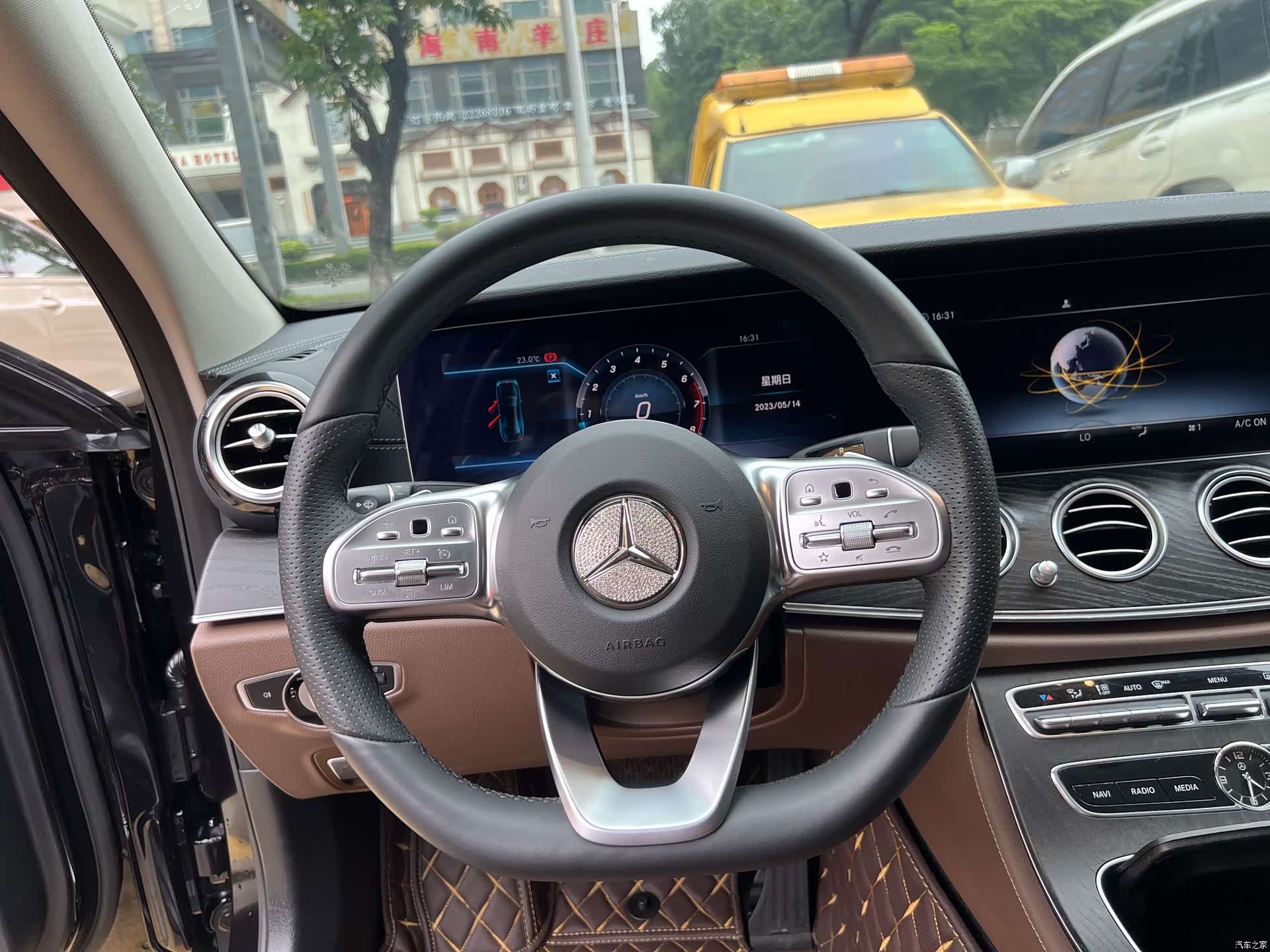 Mercedes-Benz E-Class, 2021 14