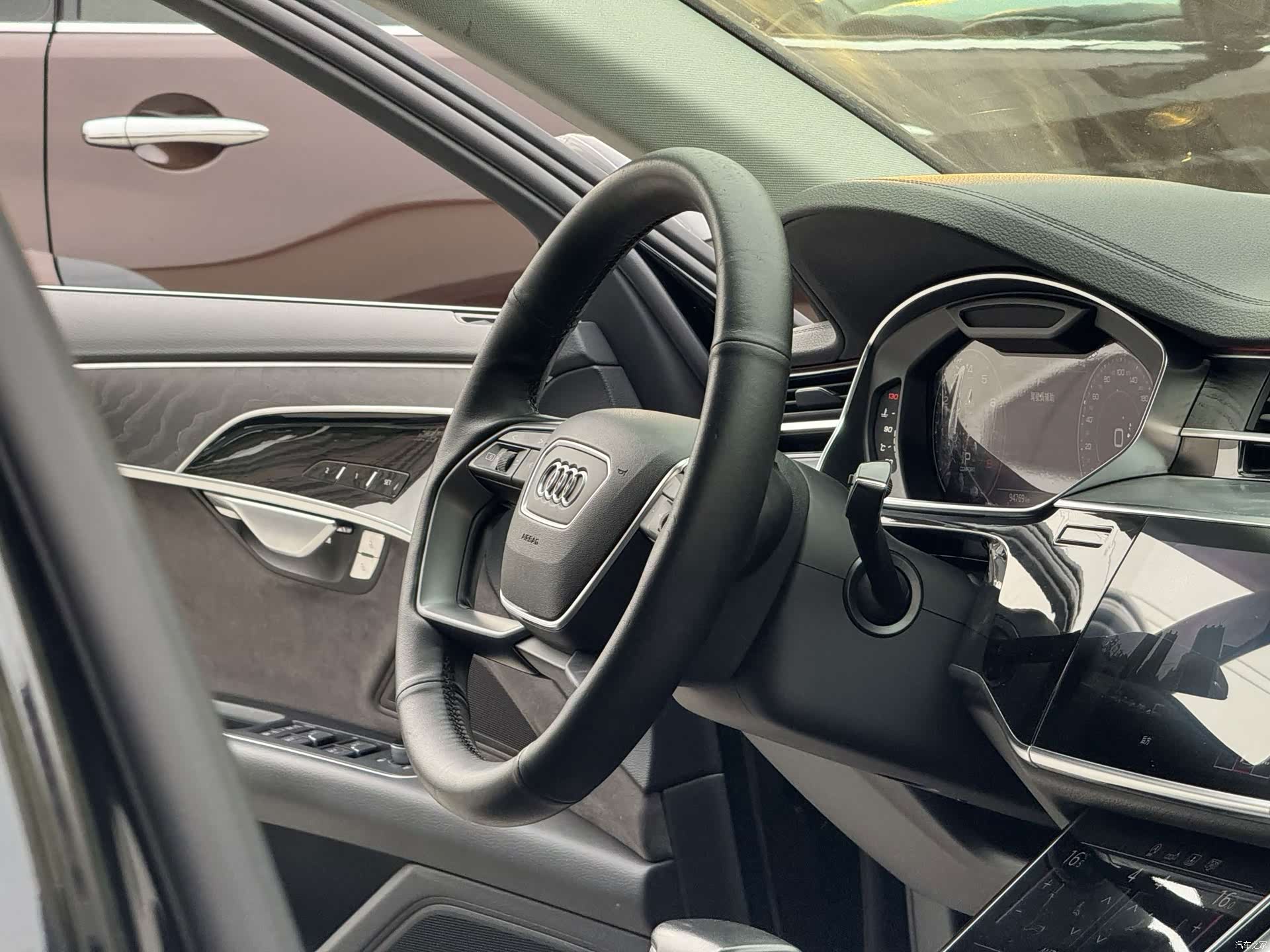 Audi A8L, 2019 7