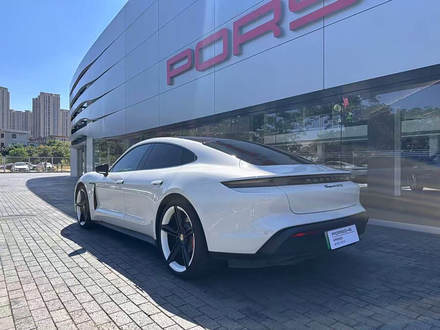 Porsche Taycan 2020, фото 4