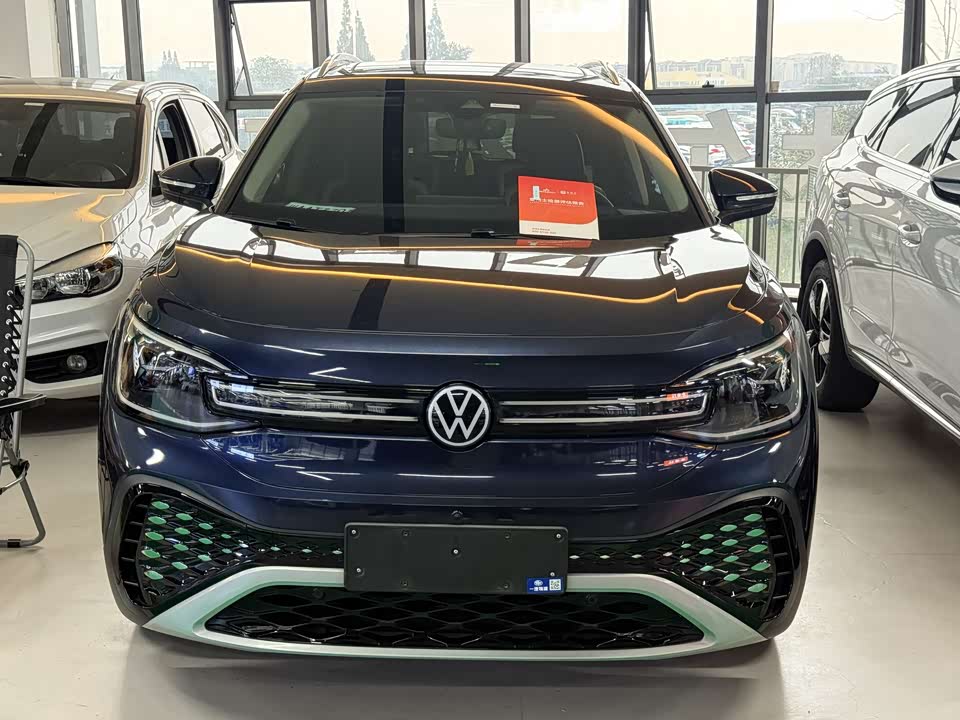 Volkswagen ID.6 CROZZ