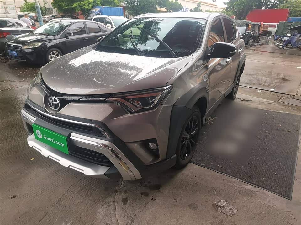 Toyota RAV4 Rongfang