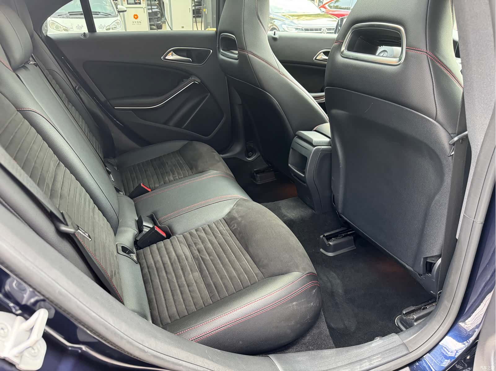 Mercedes-Benz CLA, 2017 13
