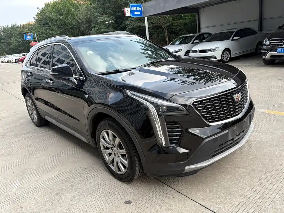 Cadillac XT4