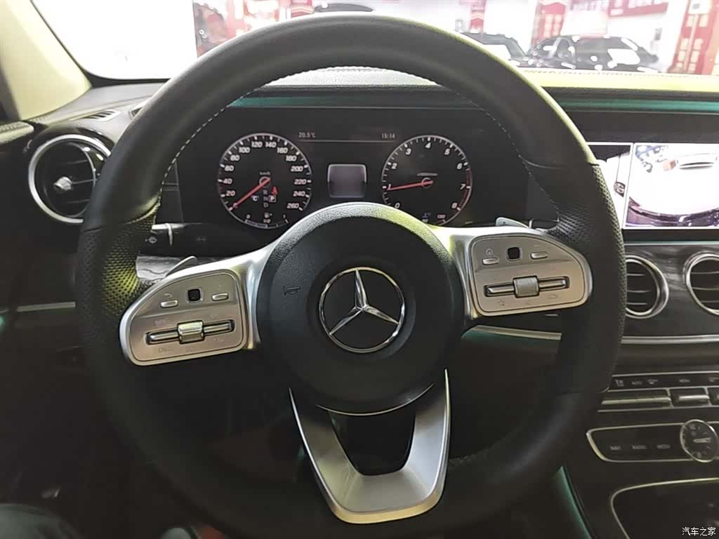 Mercedes-Benz E-Class, 2019 11