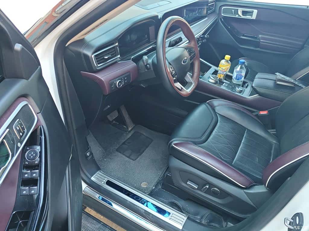Ford Explorer, 2024 14