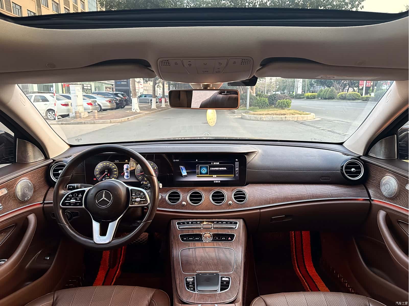 Mercedes-Benz E-Class, 2018 6