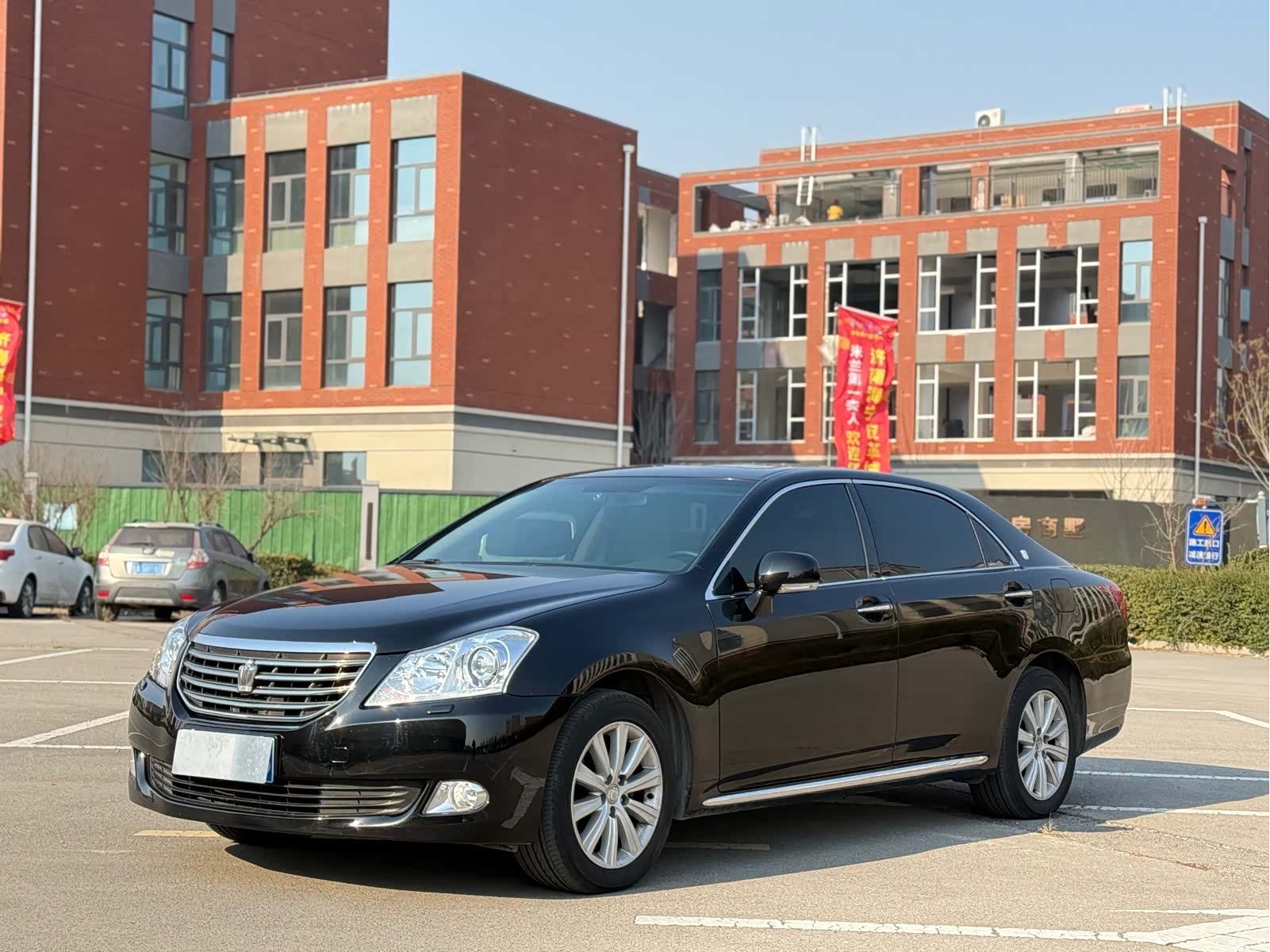 Toyota Crown, 2011 1