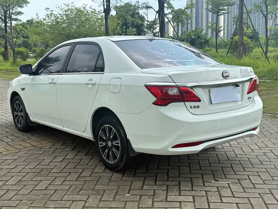 BYD F3