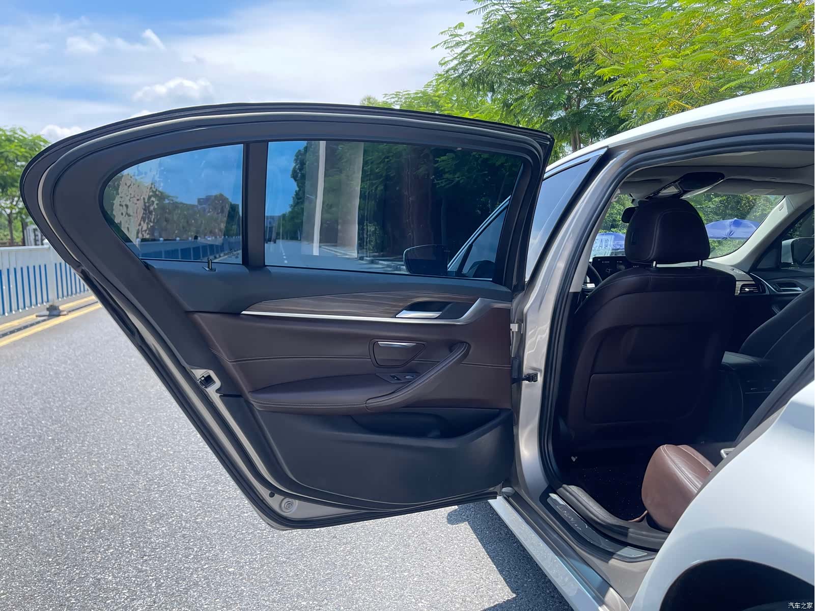 BMW 5 Series, 2018 29