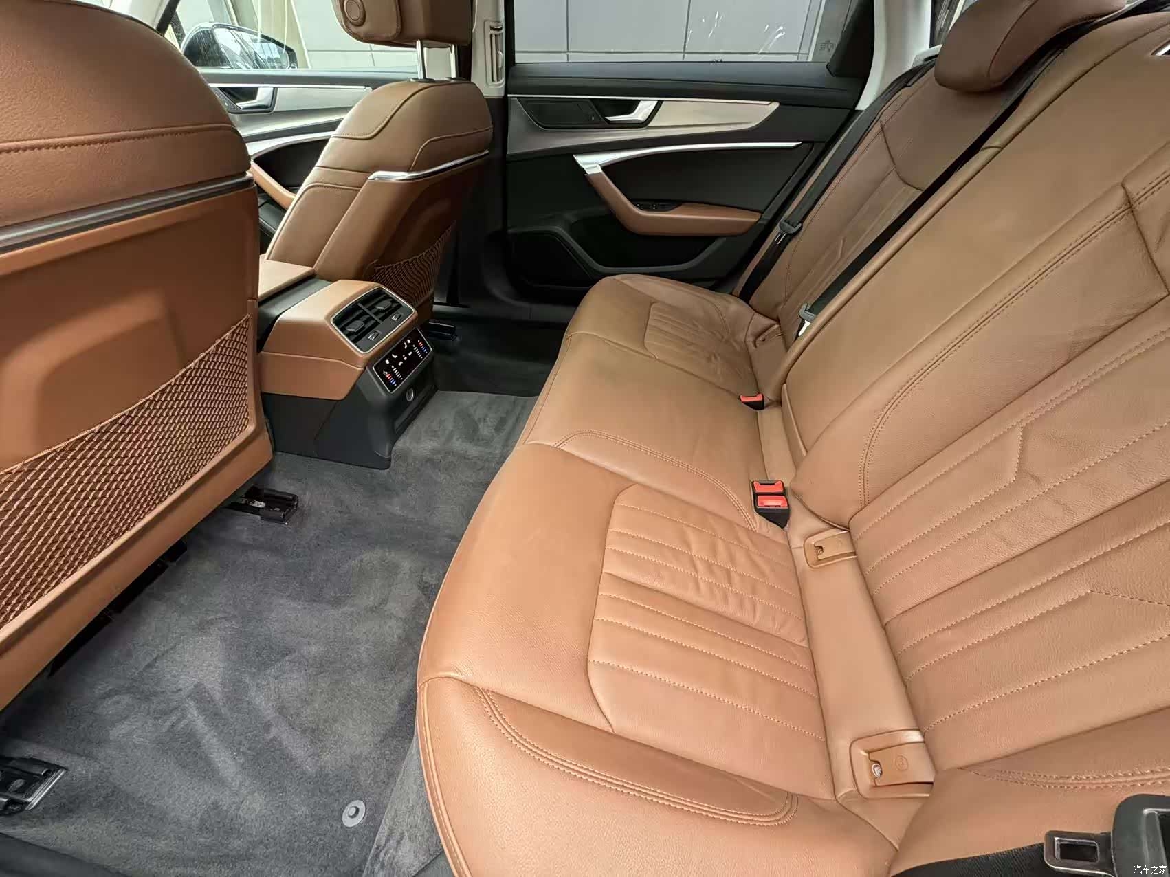 Audi A6L, 2019 18