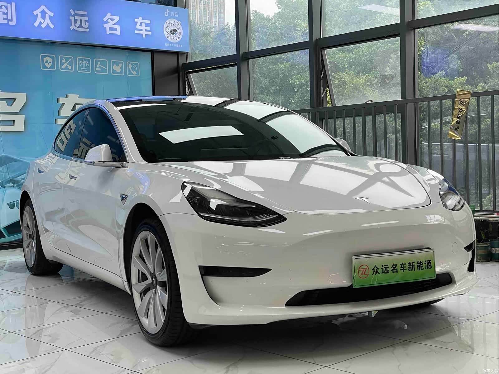 Tesla Model 3, 2020 3