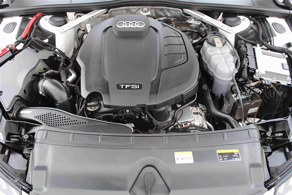 Audi A4L, 2021 17