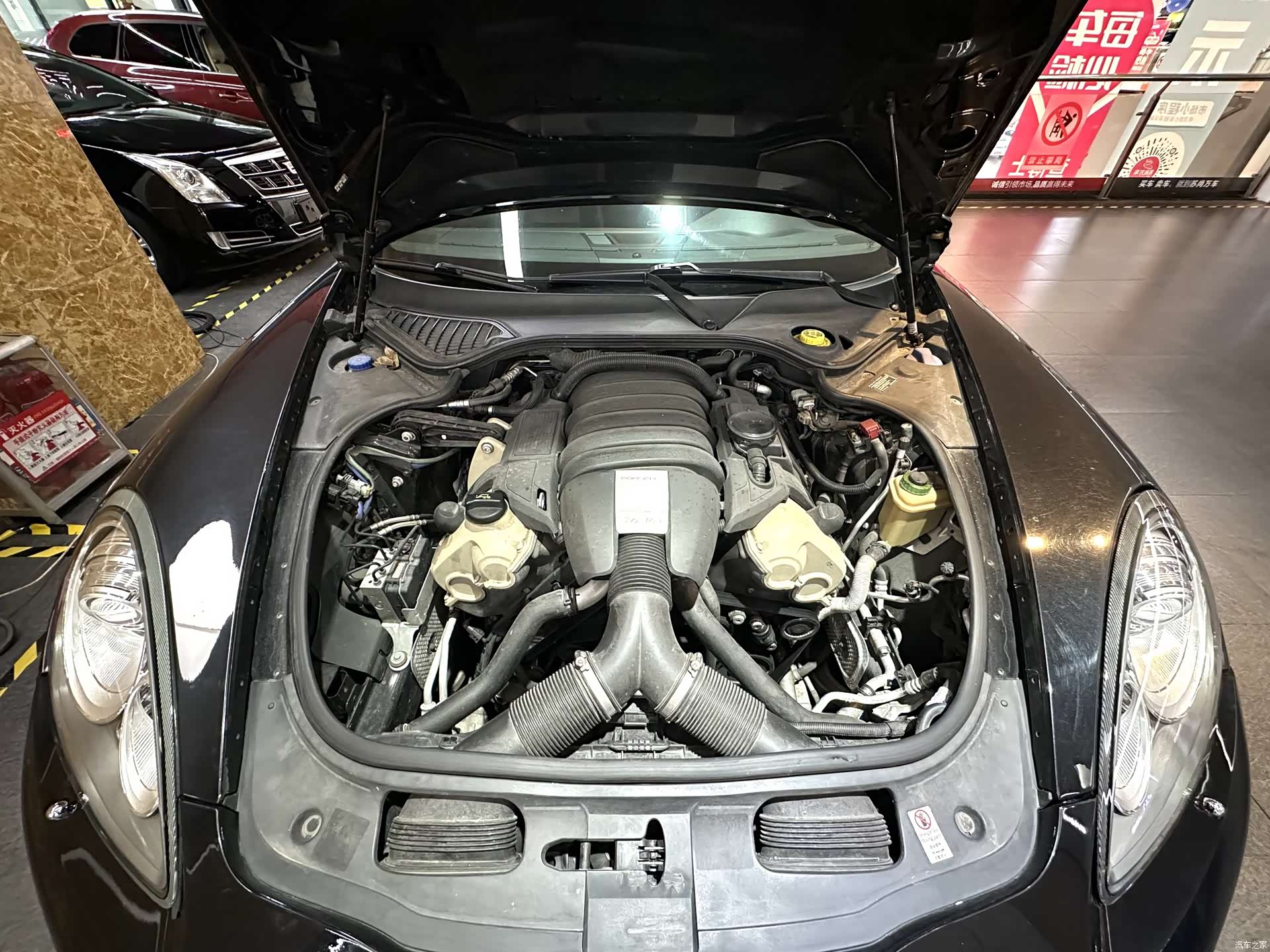 Porsche Panamera, 2010 10