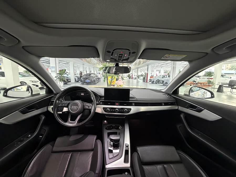 Audi A4L 2021, фото 13