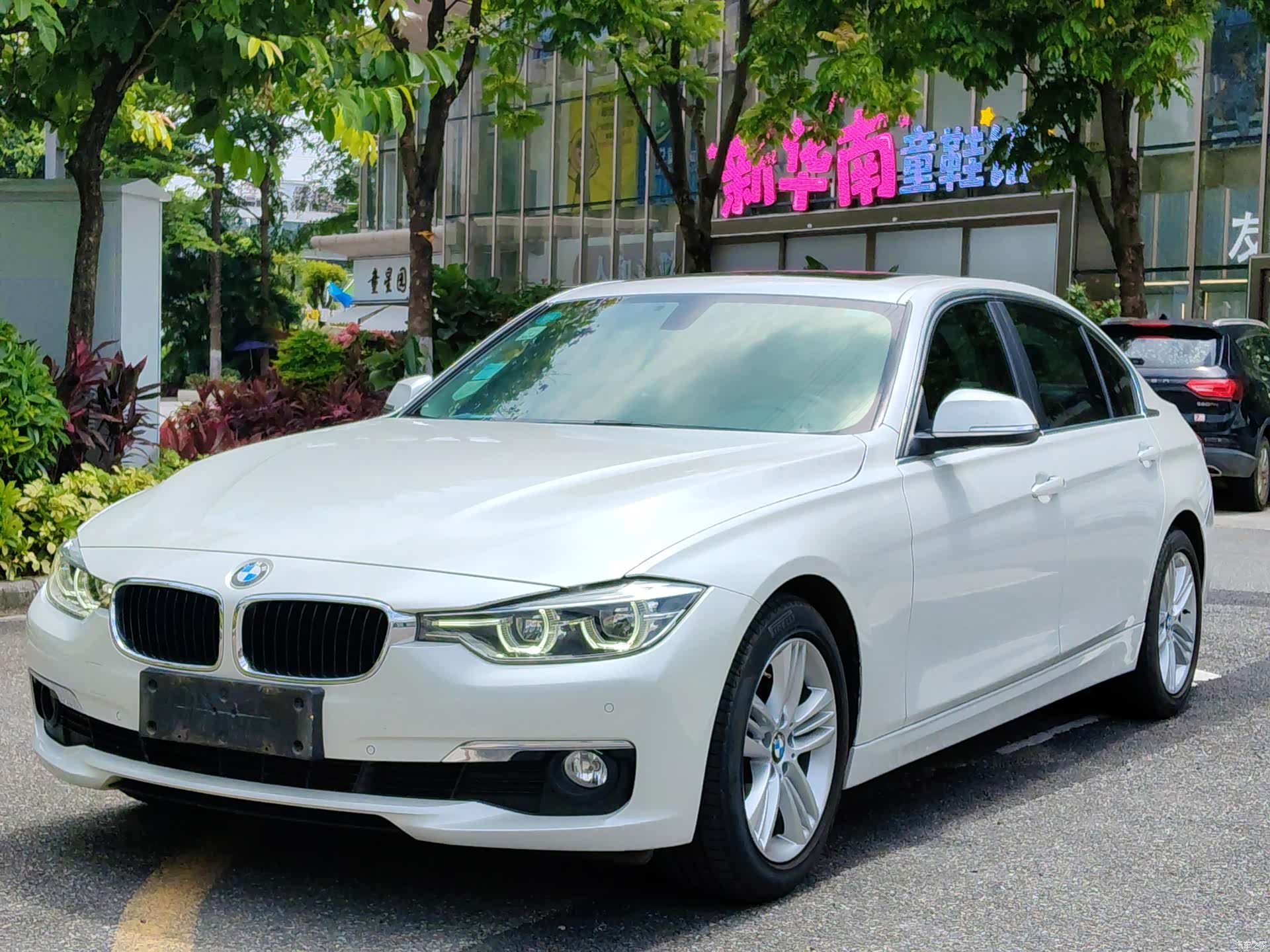 BMW 3 Series, 2016 1