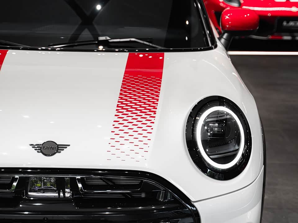 MINI JCW