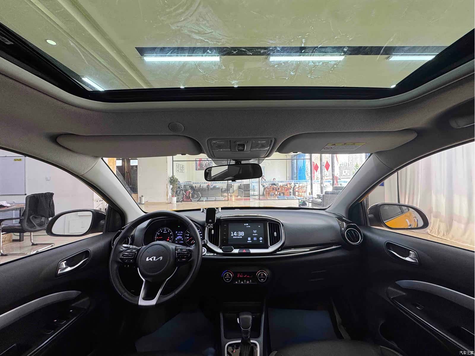 Kia KX1, 2022 17