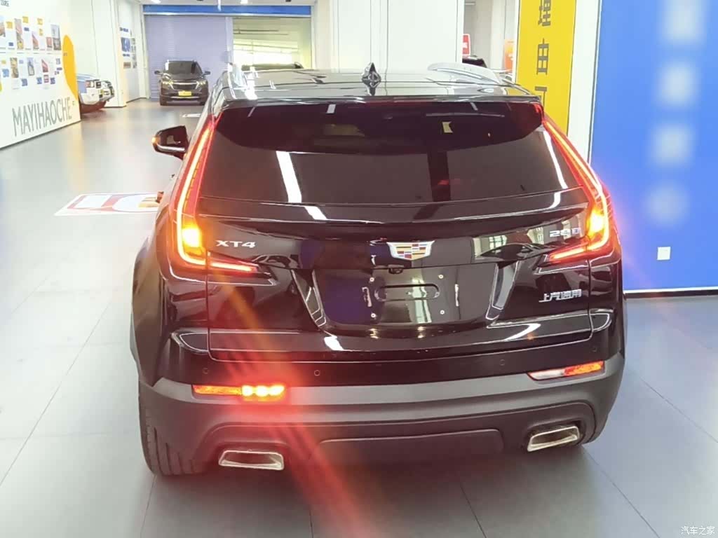 Cadillac XT4, 2023 6