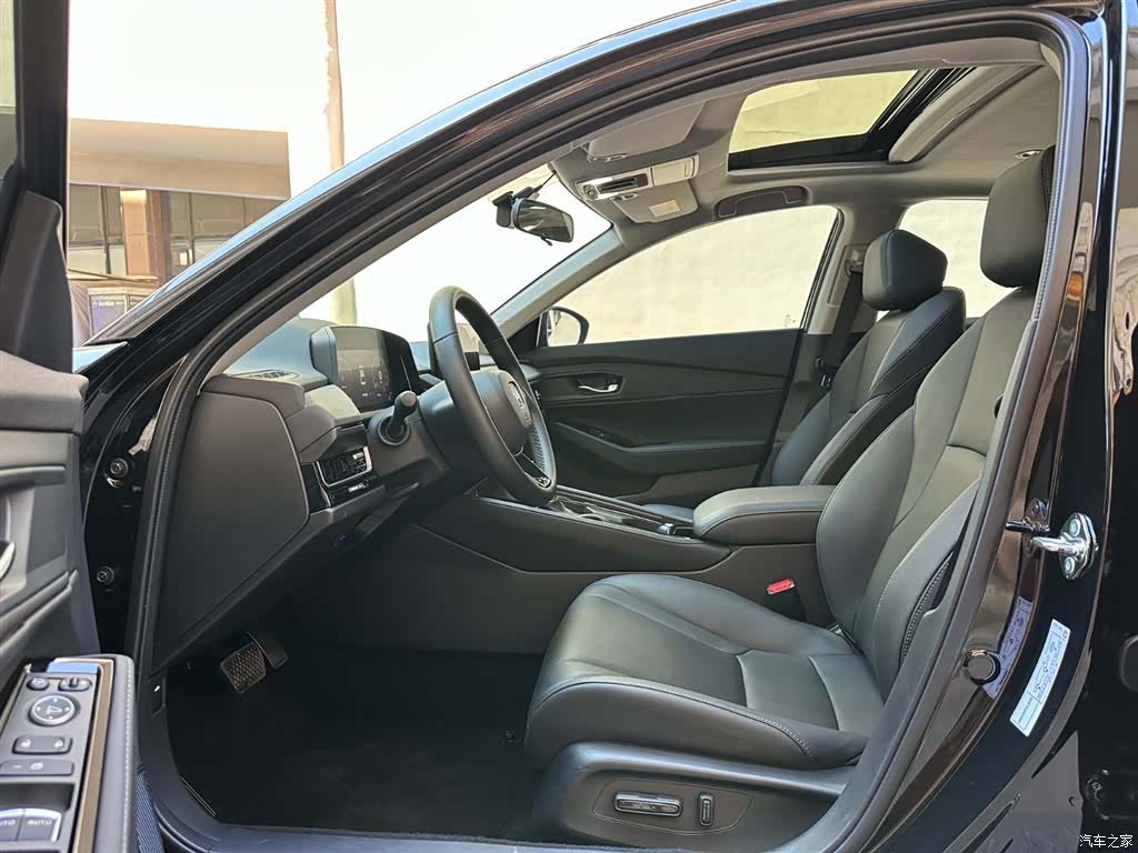 Honda Inspire, 2025 9