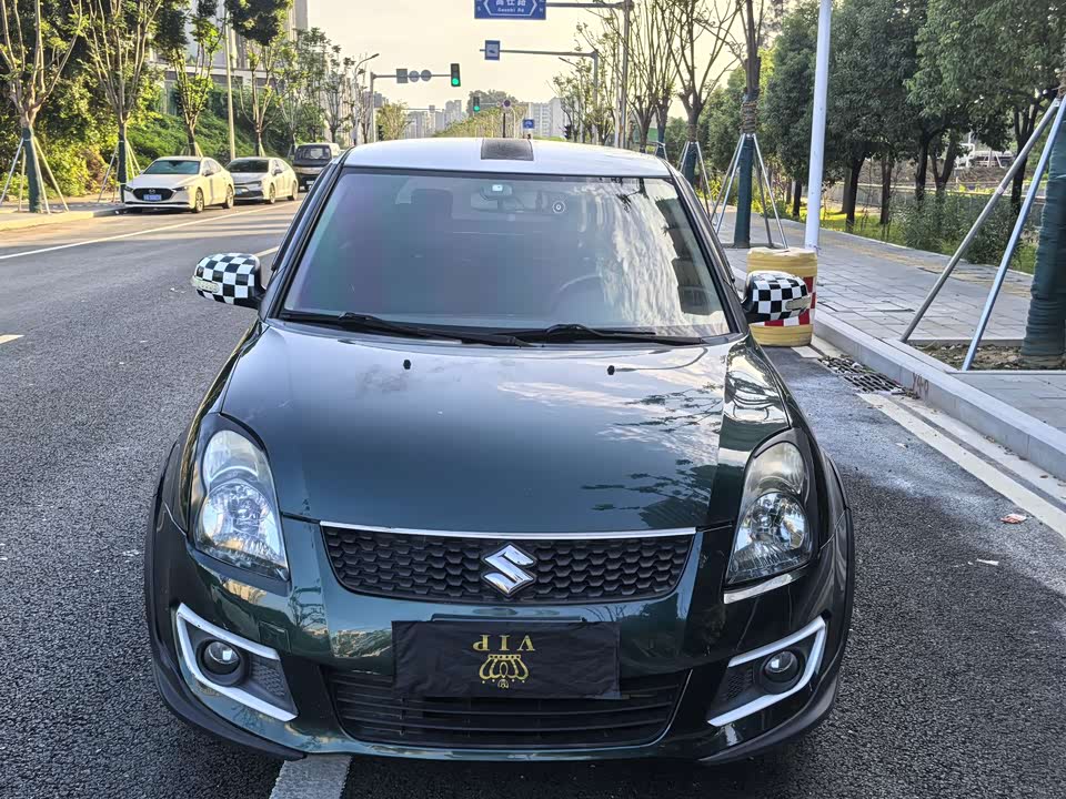 Suzuki Swift Suzuki Swift