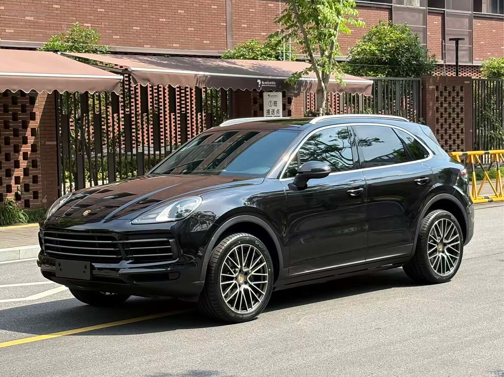 Porsche Cayenne, 2020 1