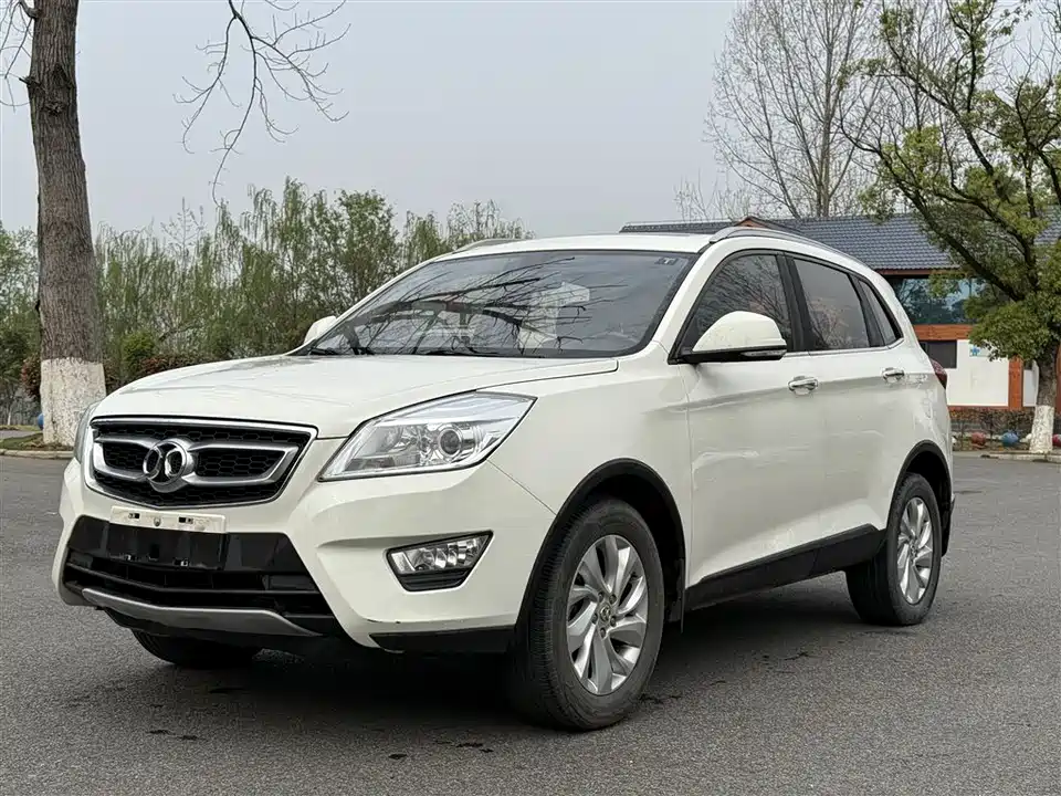 BAIC Shenbao X65