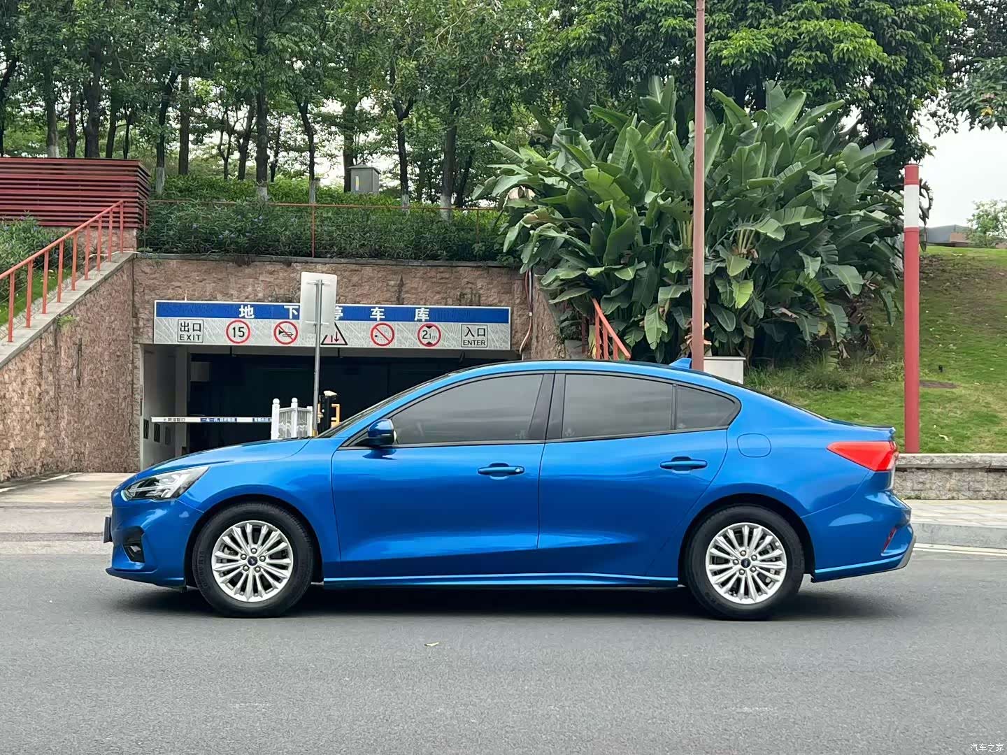 Ford Focus, 2019 3