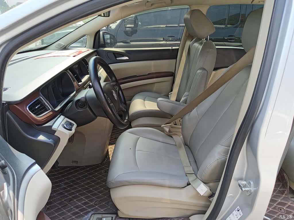 Buick GL8, 2019 15