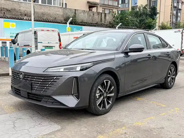 Changan Eado 2026 — купить из Китая под заказ