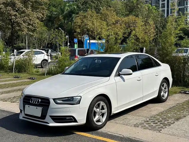 Audi A4L 2015 — купить из Китая под заказ